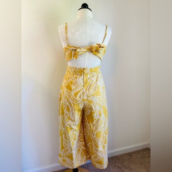 Yellow & White Tropical Open-Back Jumpsuit By FAVLUX Size M - Picture 3 of 6
